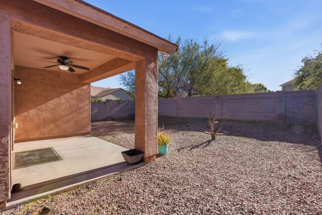 Building Photo - 3 bedroom home in queen creek, ready to go!-1 MONTH FREE WITH A 13 MONTH LEASE!