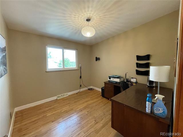 Building Photo - 5974 S Milwaukee Way