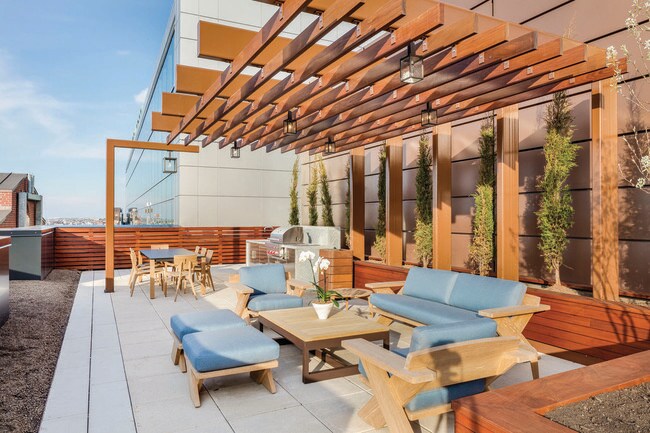 Building Photo - 100 Lovejoy Wharf