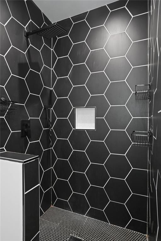 Building Photo - 3120 Godby Rd