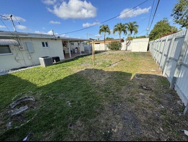 Building Photo - 510 W 36th Pl