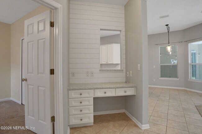 Building Photo - 6375 Crab Creek Dr