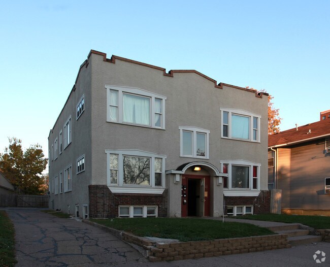 2508 Portland Ave S 2508 Portland Ave S Minneapolis MN 55404