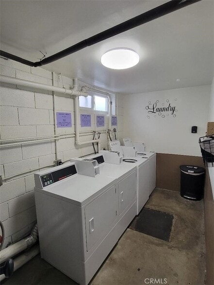 Building Photo - 591 South St