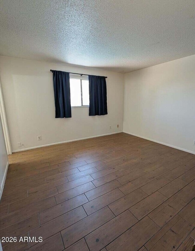 Building Photo - 1711 S Hardy Dr
