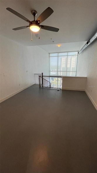 Building Photo - 150 E Robinson St