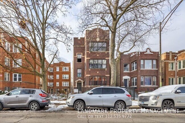 Building Photo - 4614 N Central Park Ave