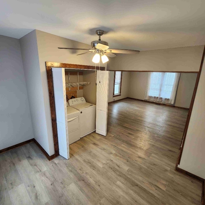 Building Photo - 1212 1st Ave