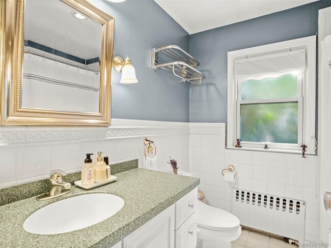 Building Photo - 1035 Shore Acres Dr