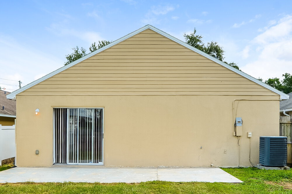 Building Photo - 12853 Parkbury Dr