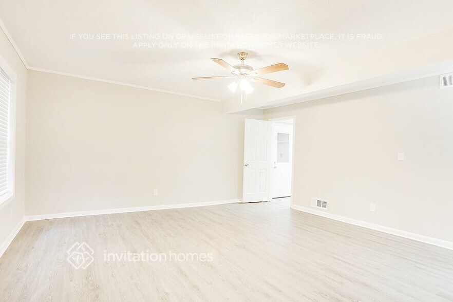 Building Photo - 334 Dartmouth Dr SW