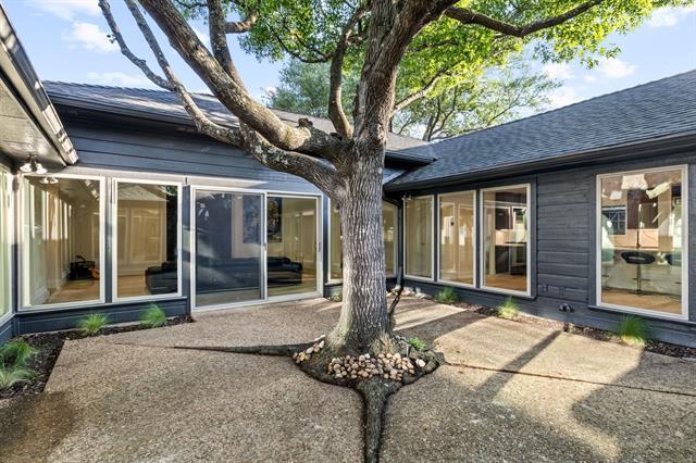 Building Photo - 9415 Hill View Dr