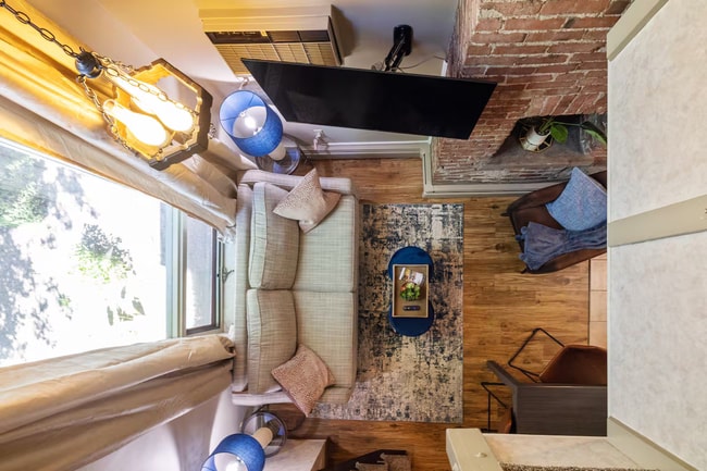 Building Photo - 311 Morewood Ave