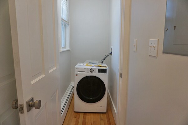 Building Photo - 2 Ivaloo St