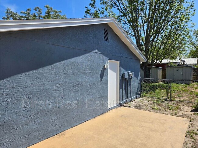 Building Photo - 6448 Reno Ave