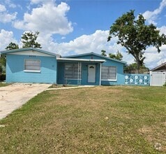 Building Photo - 4833 Crow St