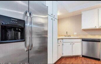 Building Photo - 1670 Clayton Rd