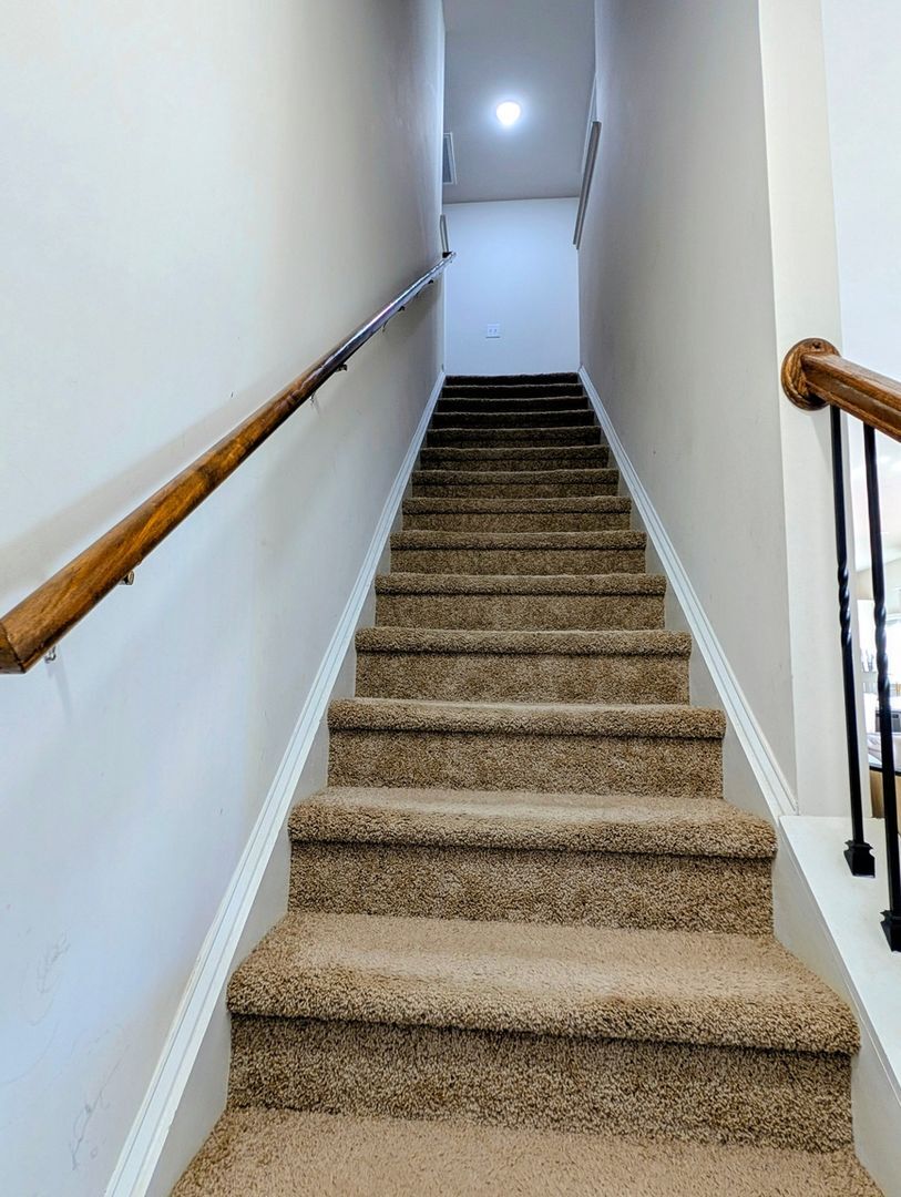 Building Photo - 5013 Jamie Sloop Ln