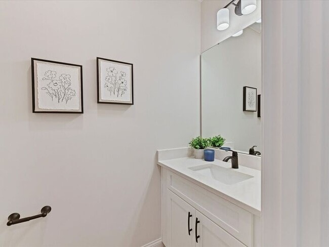 Building Photo - Brand New 4BD/2.5BA Home in Revolution Park!