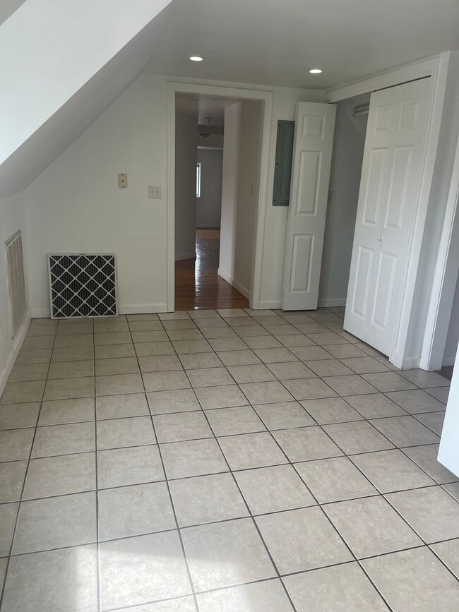 Building Photo - Myrtle Investment LLC