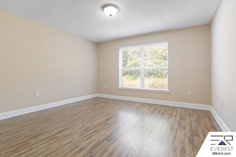 Building Photo - 67 Zinnia Trail
