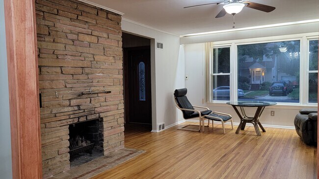 Beautiful fireplace, all around beautiful and pleasant place to enjoy. - 155 Atlantic Ave