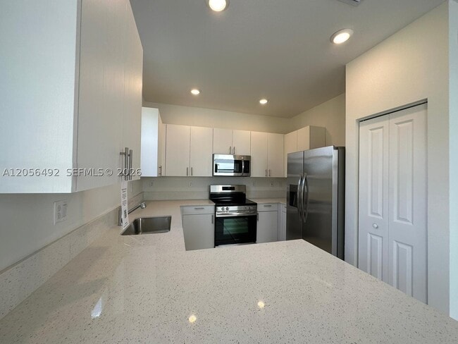 Building Photo - 29021 SW 162nd Ct