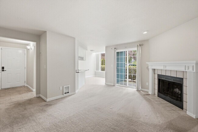 Building Photo - 16419 Spruce Way