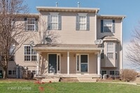 Building Photo - 1325 Chestnut Ln