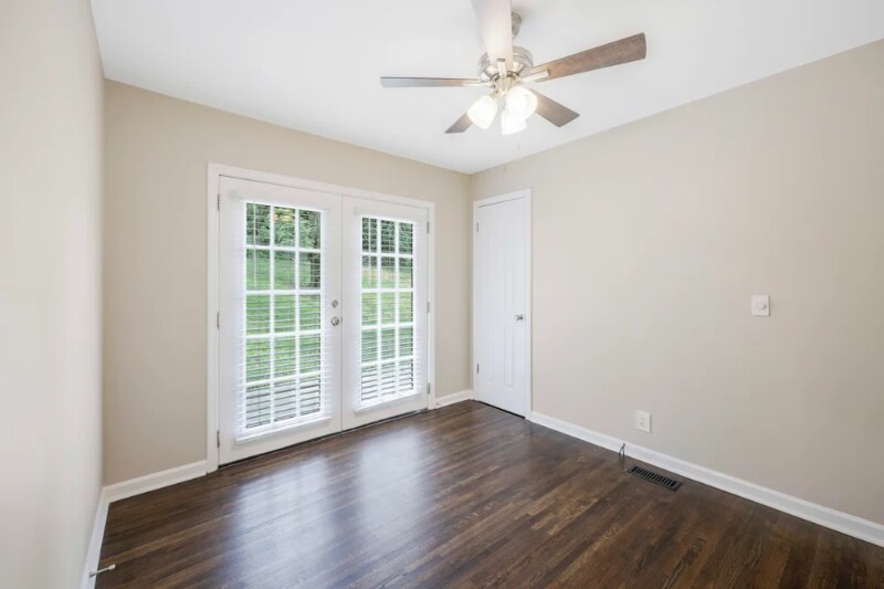 Building Photo - 606 Durrett Dr