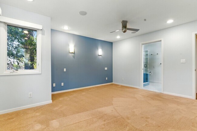 Building Photo - Gorgeous 4 bedroom home in Greenbrae with ...