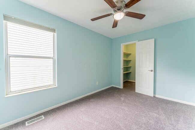 Building Photo - 4951 Hidden View Ct