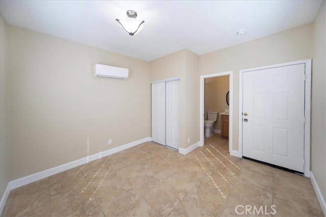 Building Photo - 2564 Wallace Ct