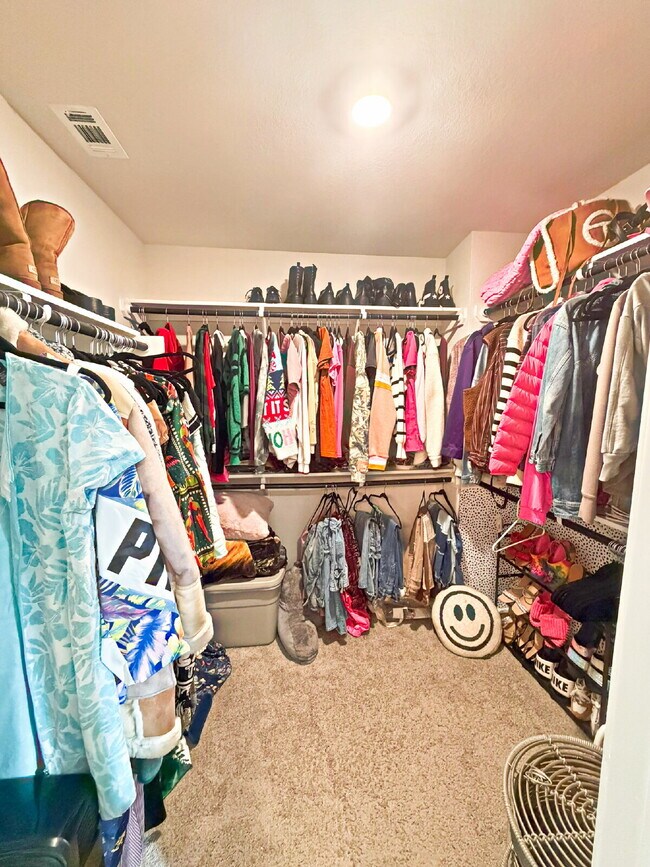 Building Photo - 13138 Whispering Bend, San Antonio, TX 78252