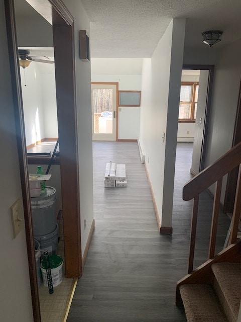 Building Photo - 406 Village Dr
