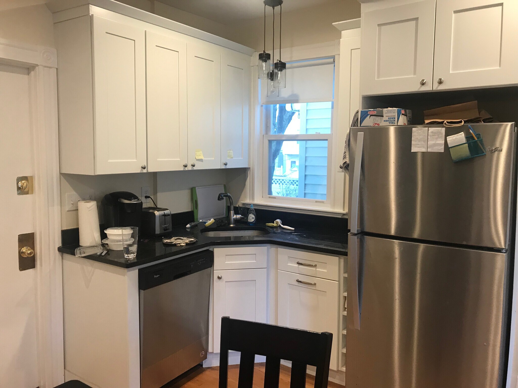 Building Photo - 48 Chester Ave