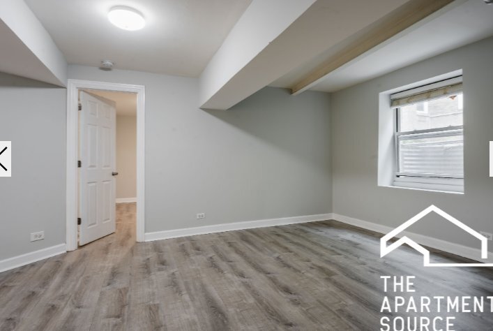 Building Photo - 5051 N Damen Ave