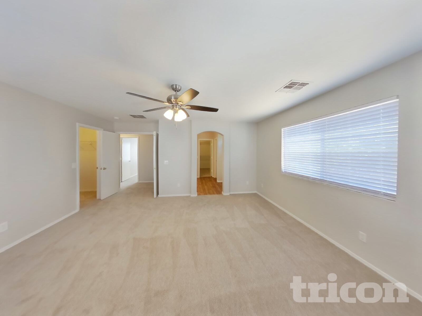 Building Photo - 4868 E Meadow Land Dr