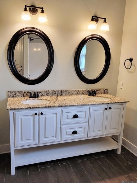 Building Photo - 40485 Sage Field Ct