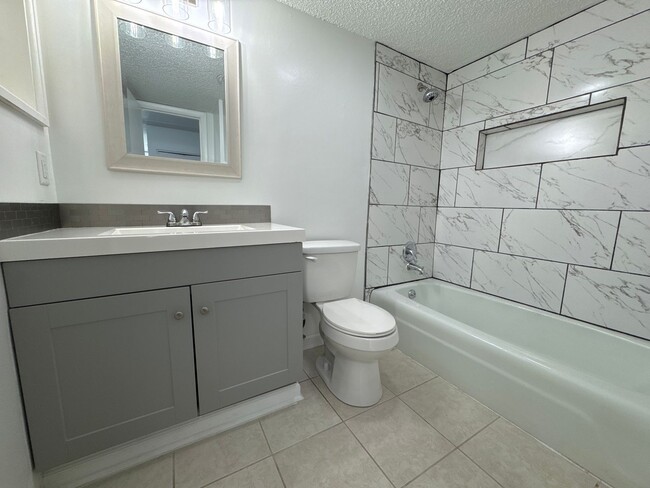 Building Photo - $500 Move-In Incentive – Apply & Move-In by April 1st