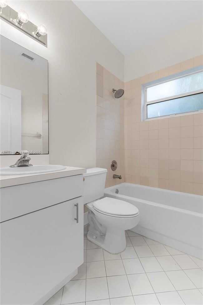 Building Photo - 9934 NW 30th St