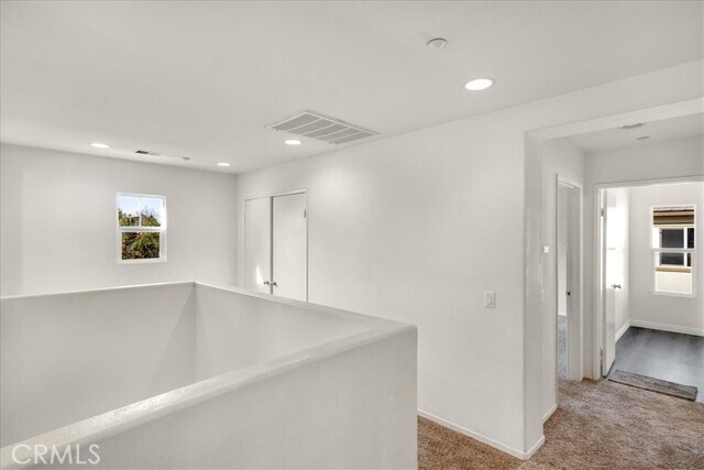 Building Photo - 460 Sonora Cir