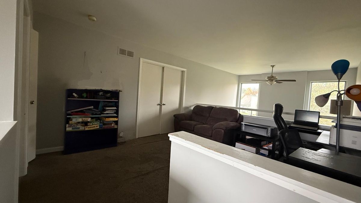 Building Photo - 735 Hamilton Ct