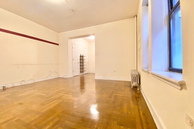 Floorplan - 105 Pinehurst Avenue