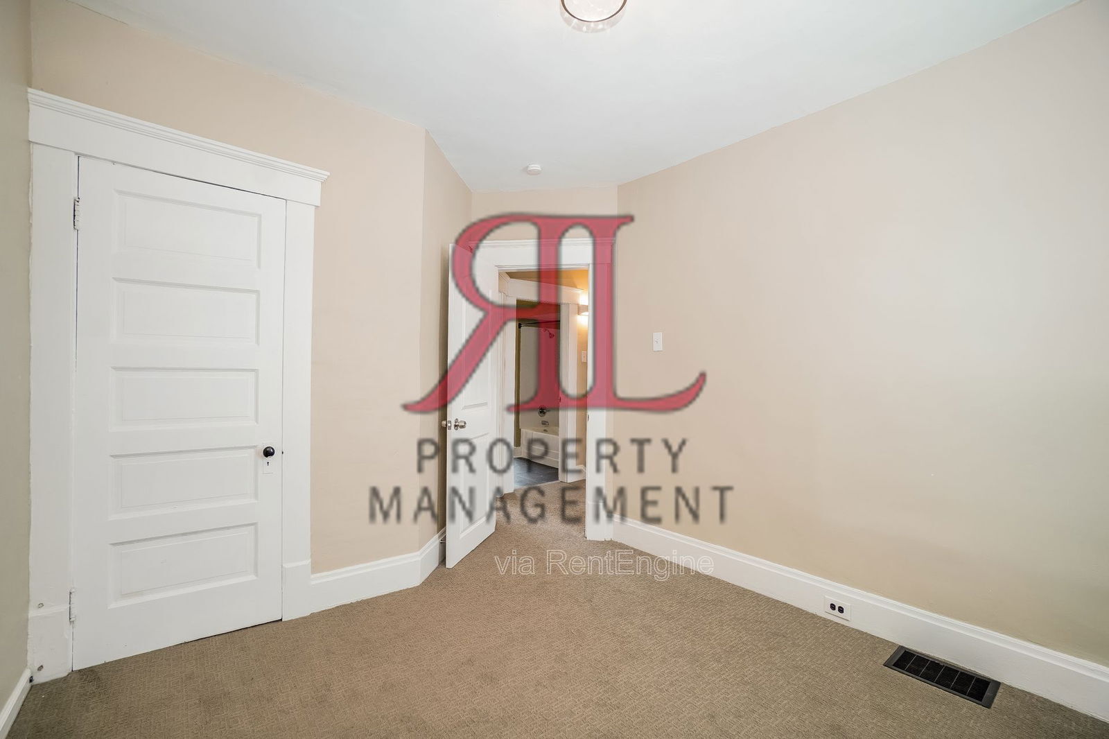 Building Photo - 550 Hanford St