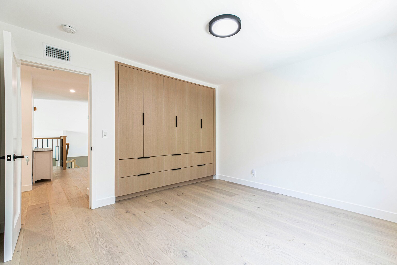 Building Photo - 3125 Emerald Isle Dr