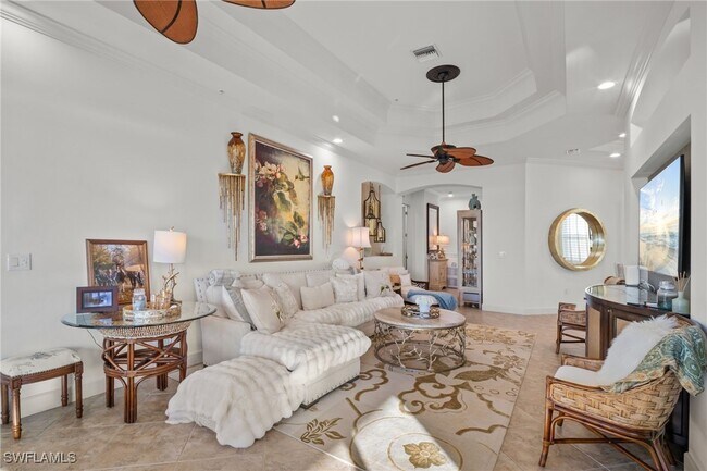 Building Photo - 9064 Siesta Bay Dr