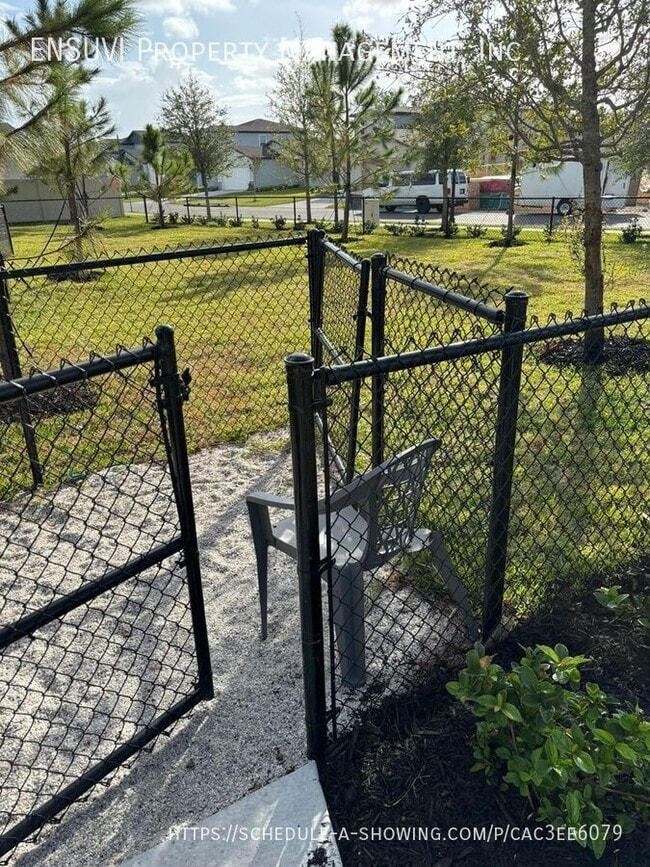 Building Photo - 3913 Radiant Mountain Dr