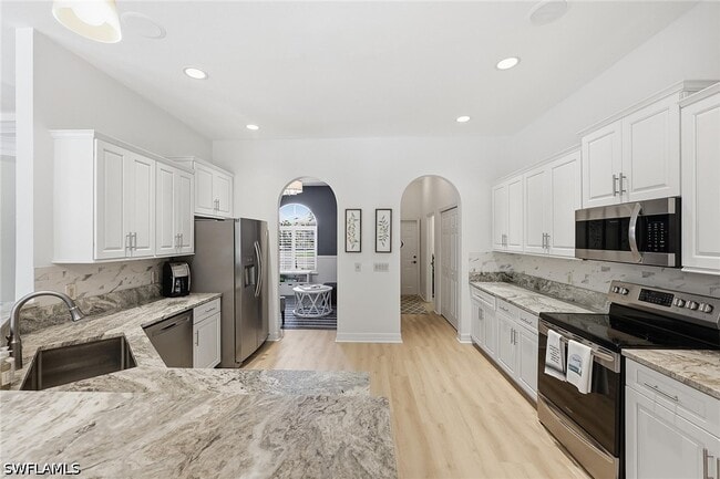 Building Photo - 7673 Mulberry Ln