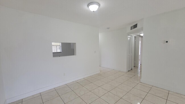Building Photo - 2800 NW 56th Ave